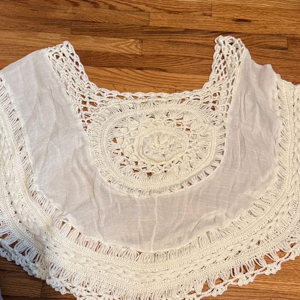 Tucker + Tate Cream Crochet Lace Blouse